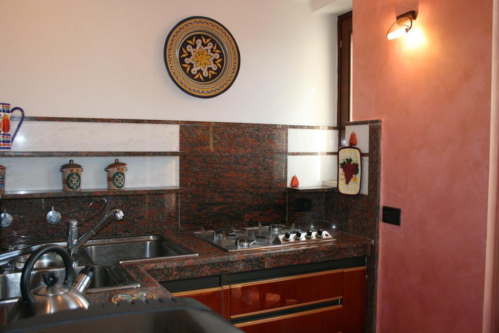 Apartamento Il Gelsomino Taormina Center Habitación foto
